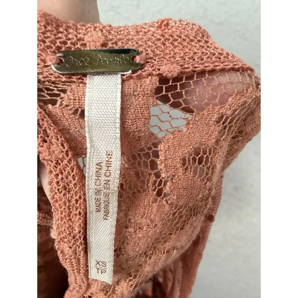 Free People Modern Romance Lace top Sz‎ XS Boho Cottagecore Fairycore Feminine